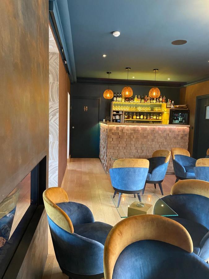Hotel De La Poste 팔레즈 외부 사진