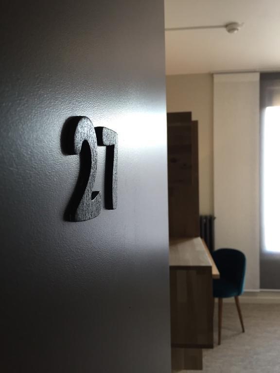 Hotel De La Poste 팔레즈 외부 사진